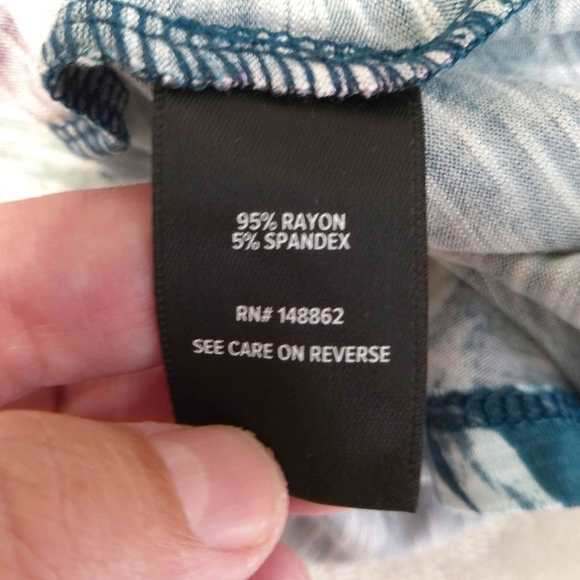 TORRID TOP - Picture 8 of 11